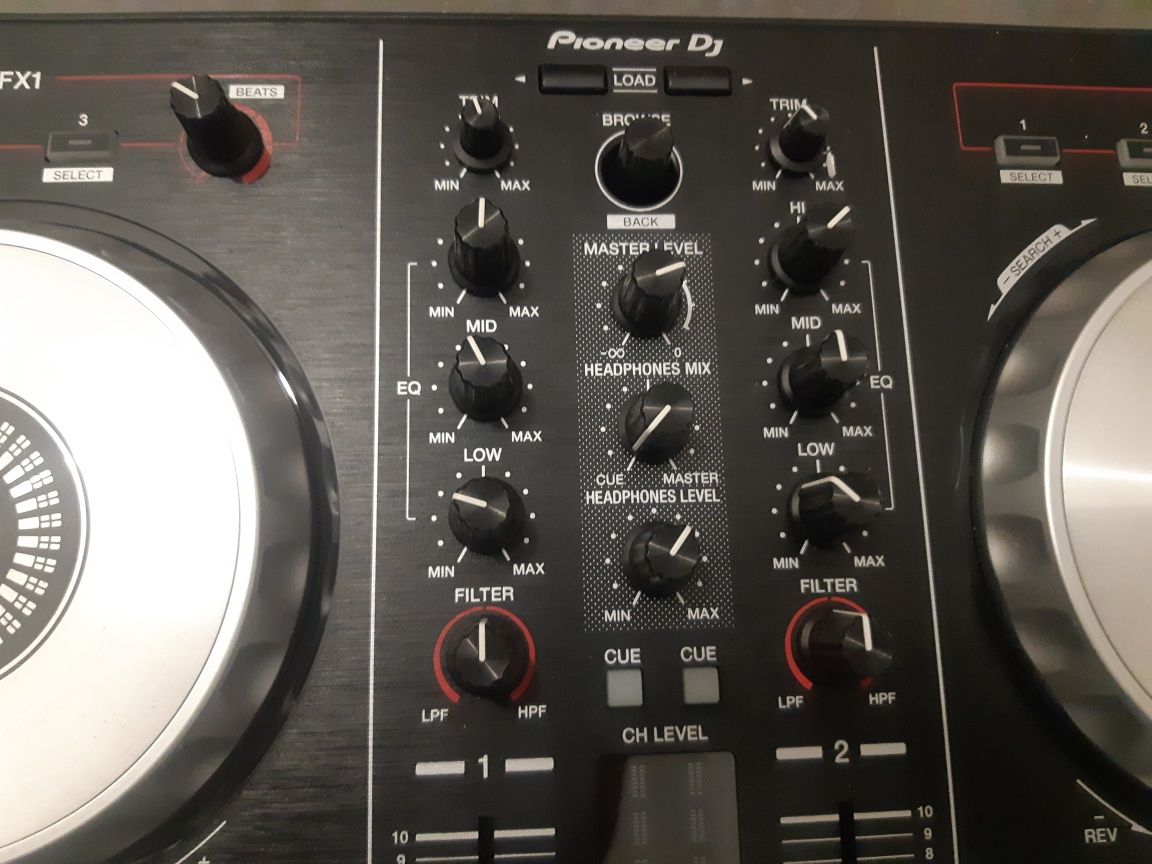 Kontroler dj Pioneer Ddj sb2