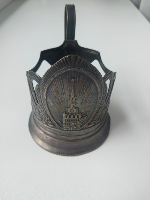 Подстаканник , Спасская башня кремля