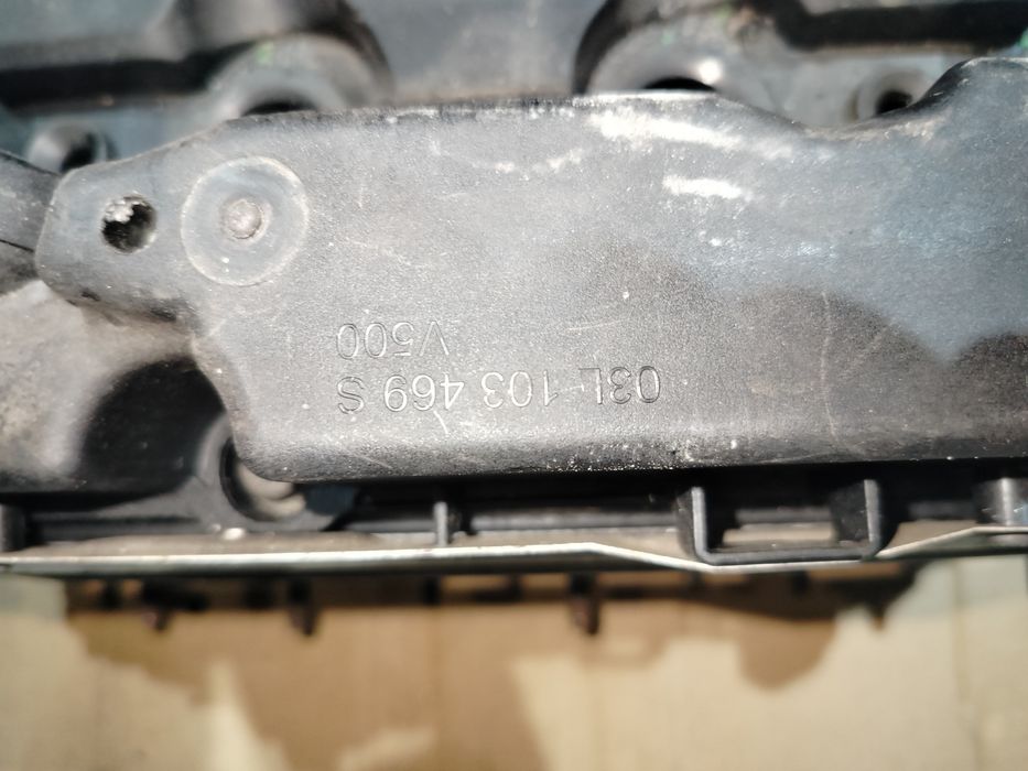 Pokrywa zaworów 2.0d. audi. Skoda. Seat