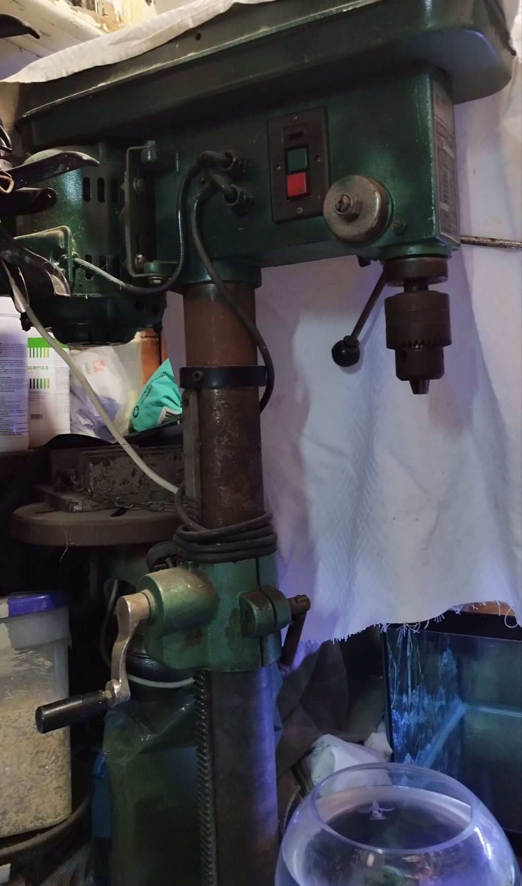 Máquina de furar de coluna para bancada
