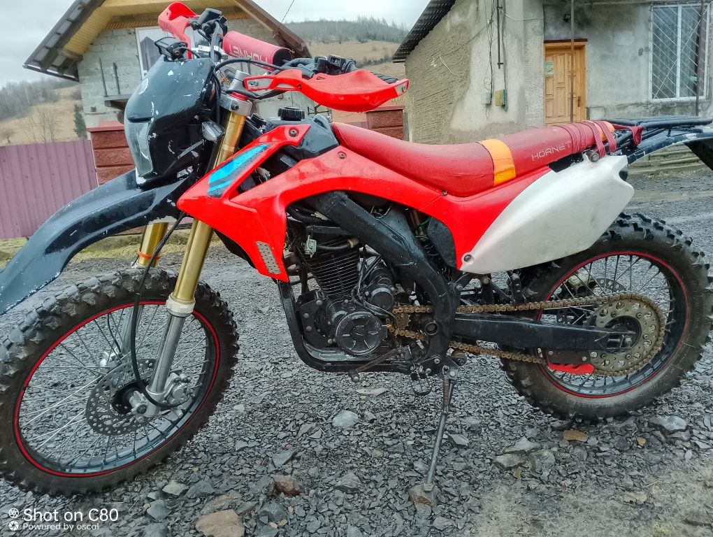 Продам Hornet dakar 250