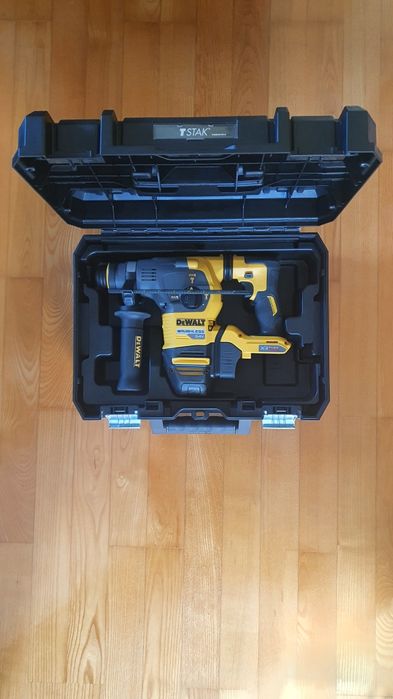 Młotowiertarka Dewalt DCH333 SDS-plus 54V XR. Nieużywana.