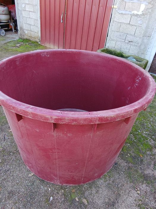 Cuba plástico 1000L para vindima
