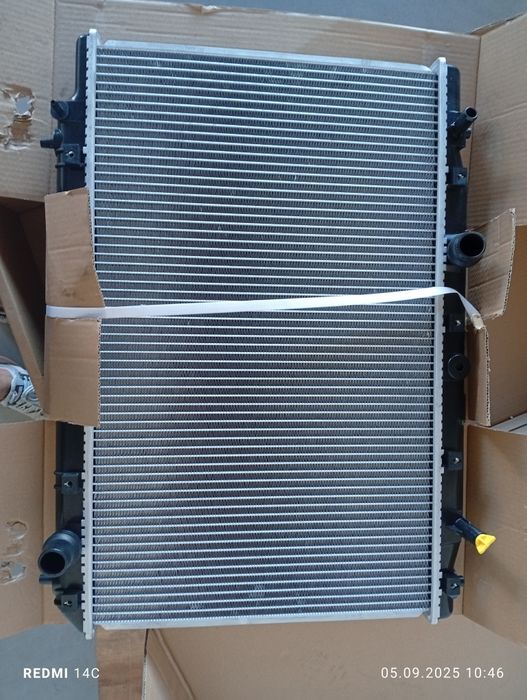 Радіатор Honda CR-V
