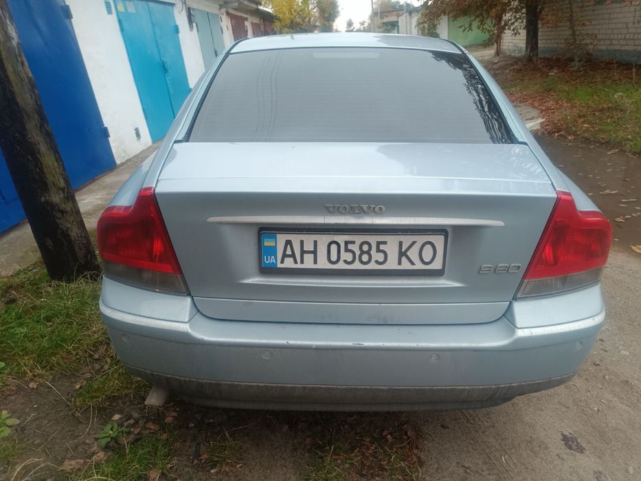 Продам Volvo S60 2.4