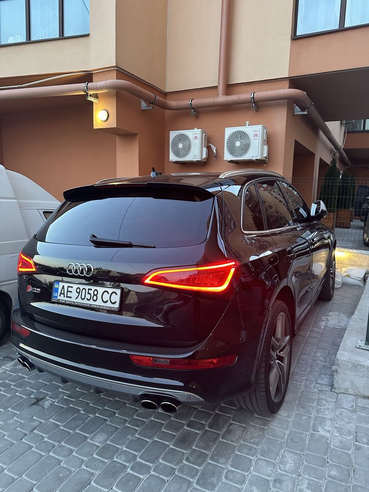 Продам Audi sq5 2015