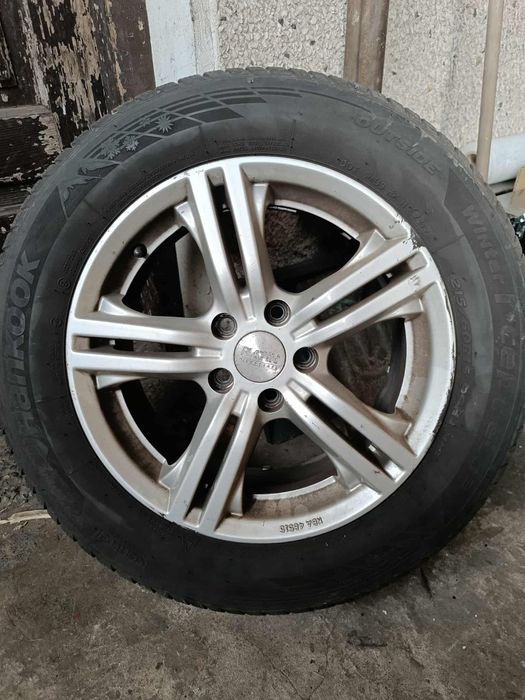 4x opony ziomowe Hankook 215/60R16 z alufelgami
