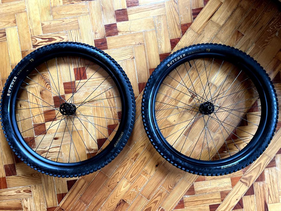 Specialized Roval Wheels Alloy Mullet 29/27.5 w/ Gravity Grid T9 tires