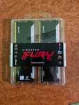 Оперативна память KINGSTON DDR4 16GB 3200Mhz RGB