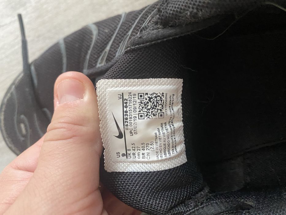 Кросівки для підлітка