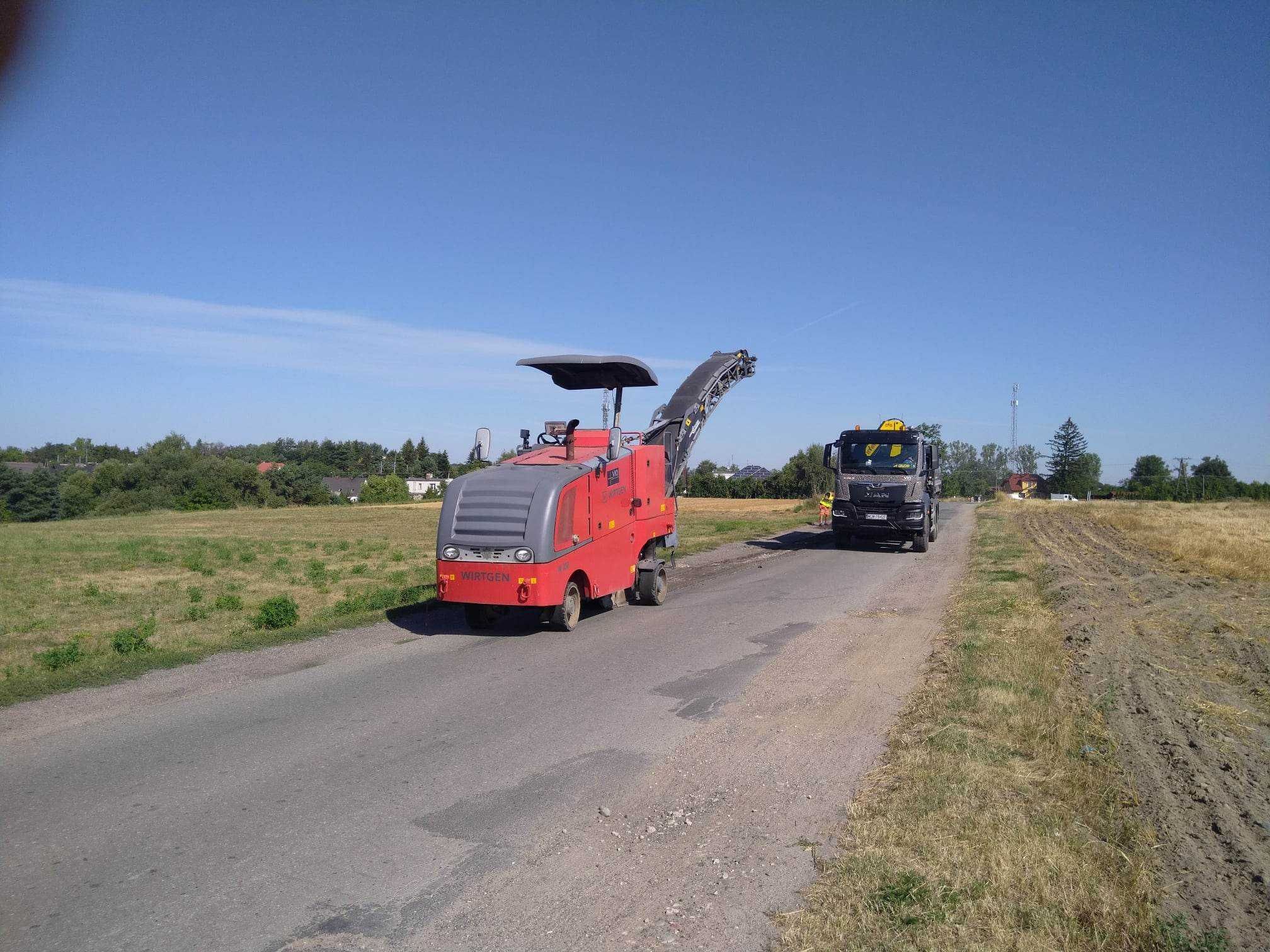 Frezowanie Asfaltu  Drogi Rowerowe Pachwiny Odtworzenia Asfalt