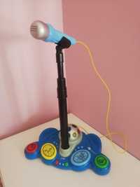 Microfone imaginarium com luzes e efeitos sonoros