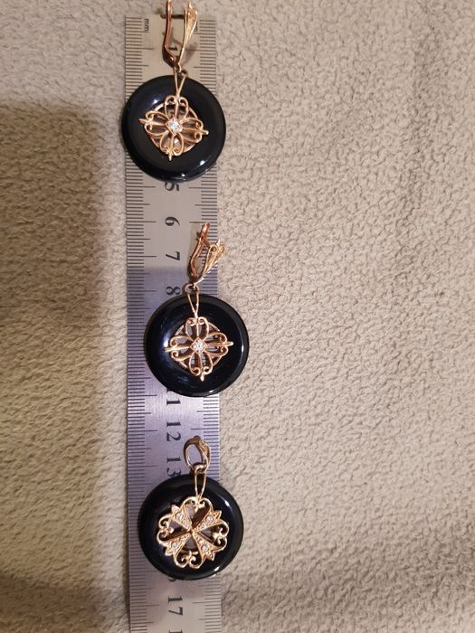 Золотые серги 585