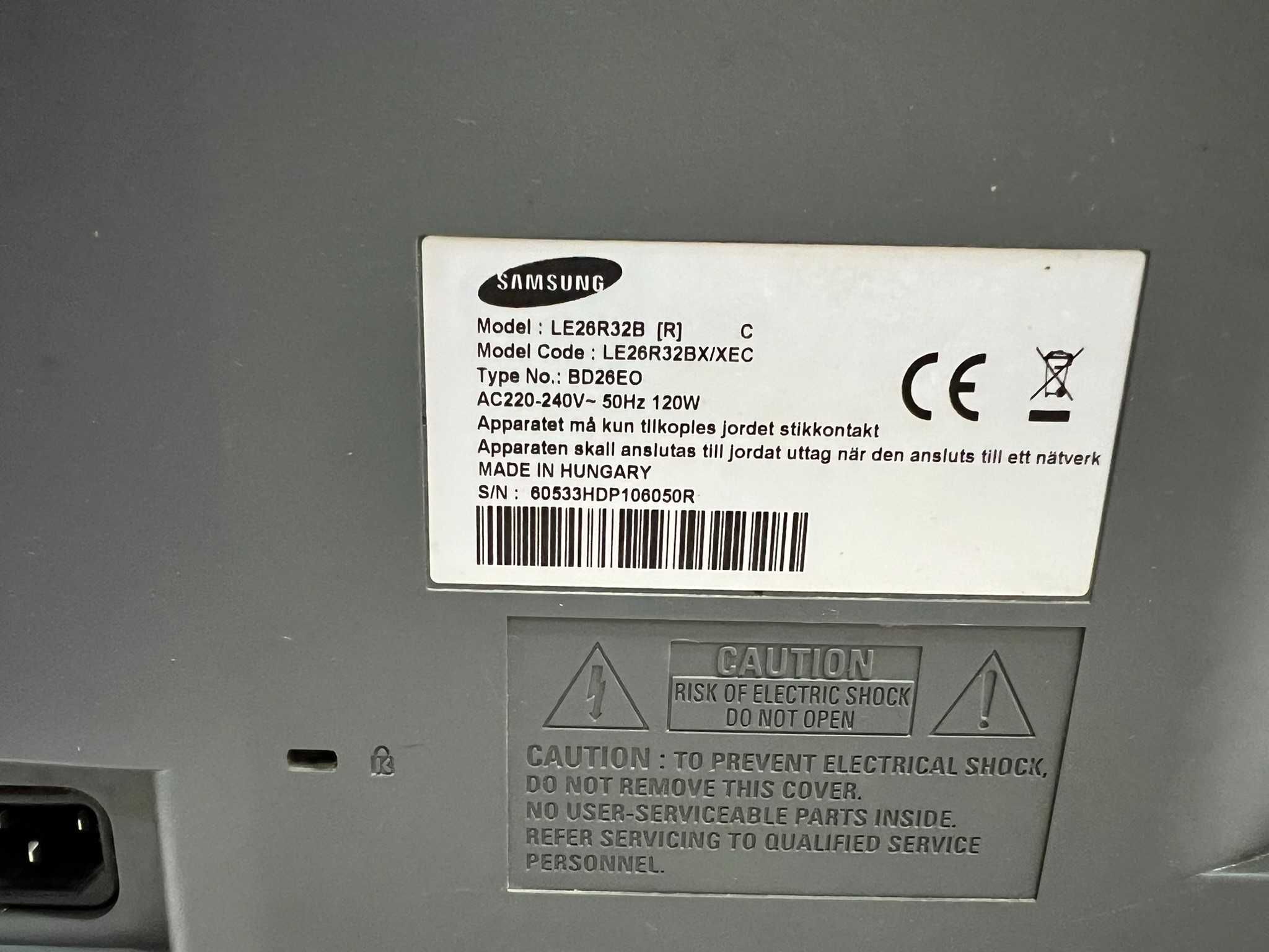 Monitor / TV Samsung LE26R32B — 26 cali — HDMI, SCART, VGA