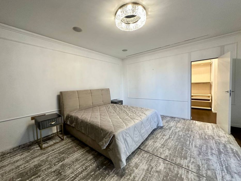 Продам 5 комнатный пентхаус Правый берег