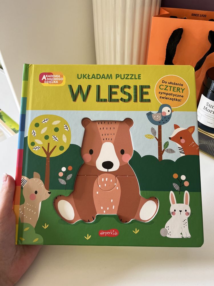 Układam puzzle w lesie