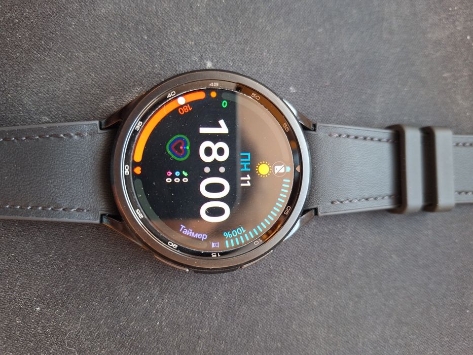 Продам смарт часы Samsung Galaxy Watch6 Classic 47mm в новом состоянии