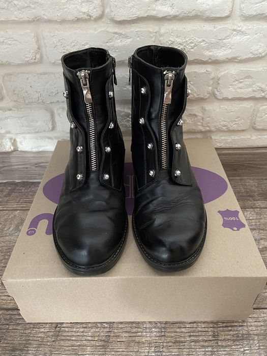 Женские ботинки сапожки осень/весна 39 р.