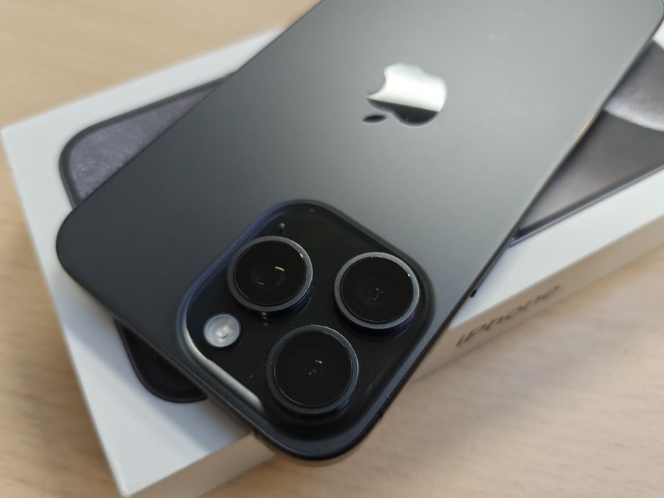 iPhone 15 PRO MAX 512GB, czarny. Stan idealny. Nienaprawiany. Komplet.