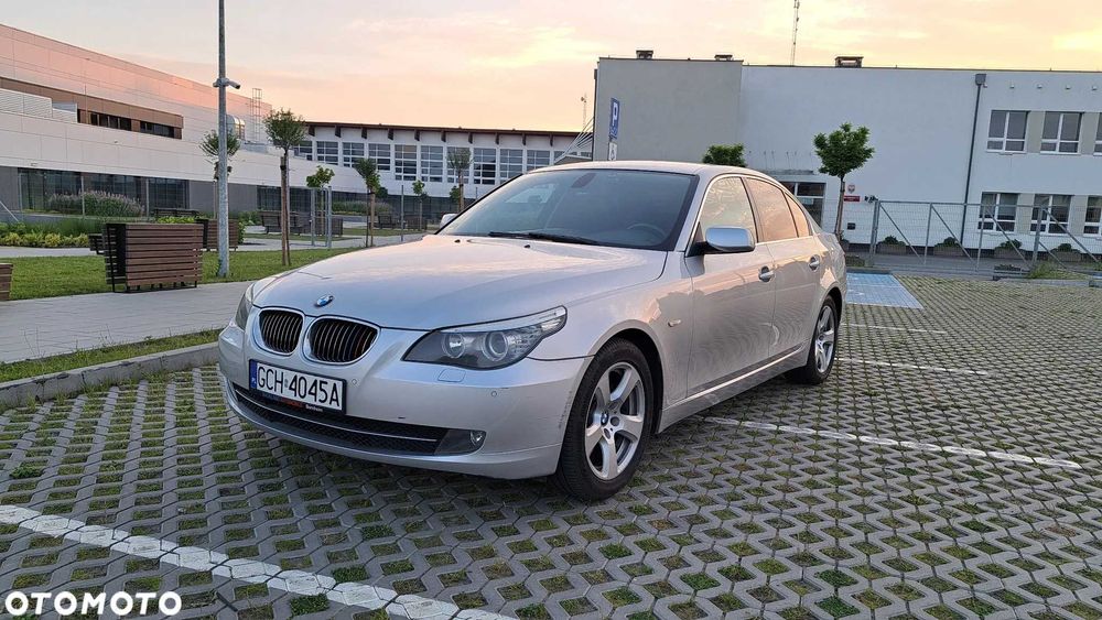 BMW Seria 5 E60 523i 2007r