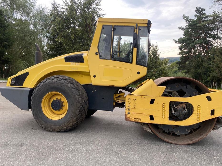 Аренда грунтового катка Bomag BW177