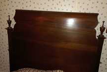 Cama solteiro antiga