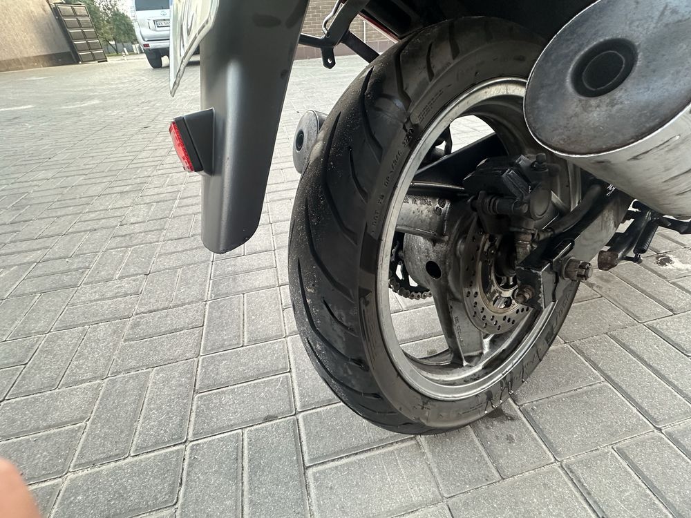 Kawasaki GPz 500