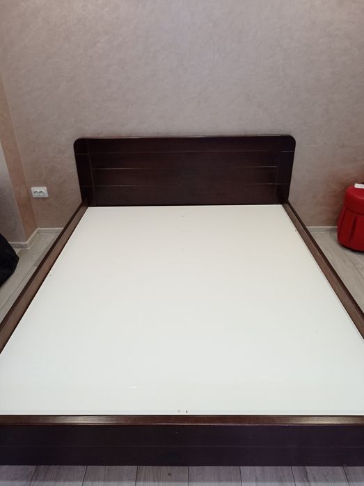 Ліжко двоспальне