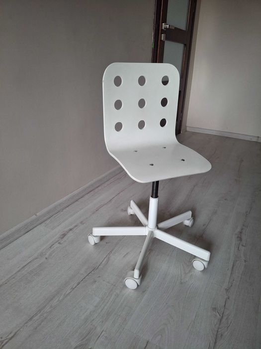 Krzesło dziecięce obrotowe IKEA