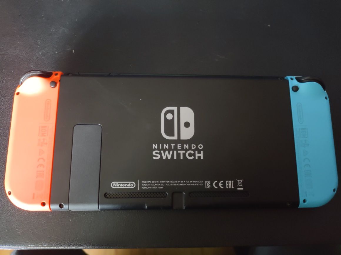 Nintendo Switch V2 + Ring Fit