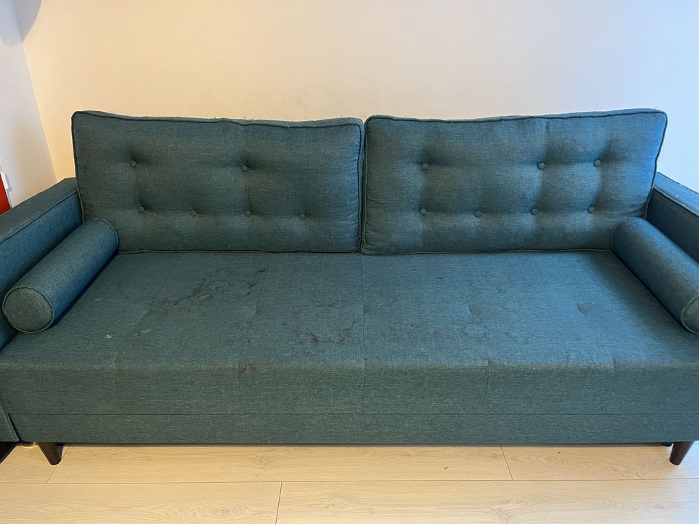 Sofa z pojemnikiem na pościel