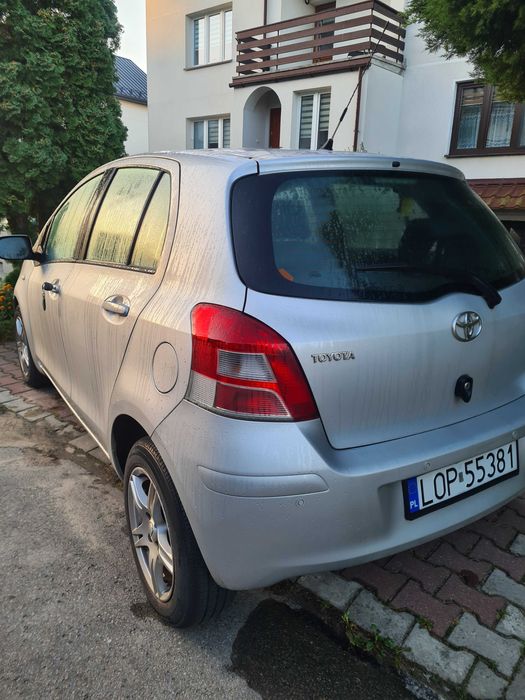 Toyota yaris, 2010 r. 1,4 D-4D