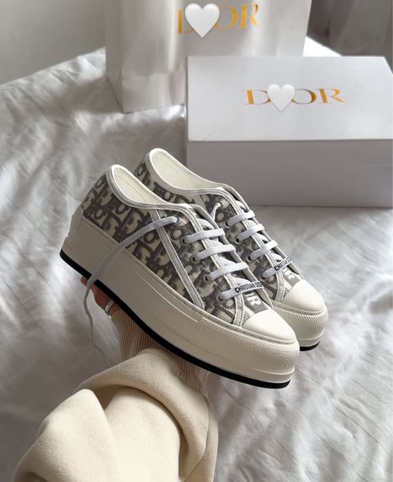Кеди Dior.