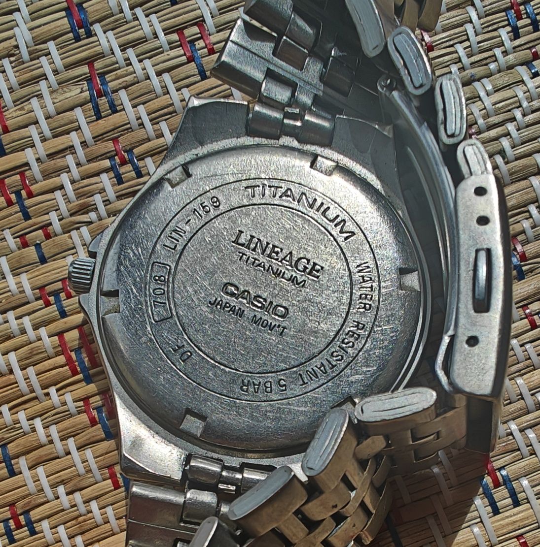 Продам часы японского бренда Сasio, Lineage Titanium