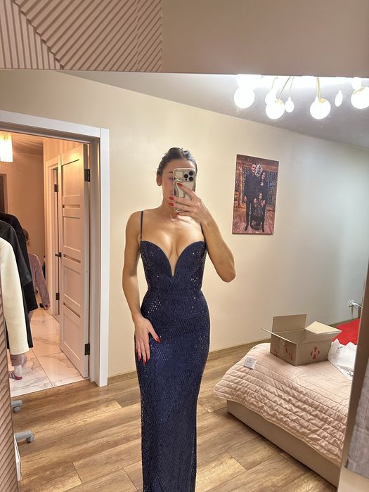 Вечірня сукня , пляття довге, вечірнє плаття