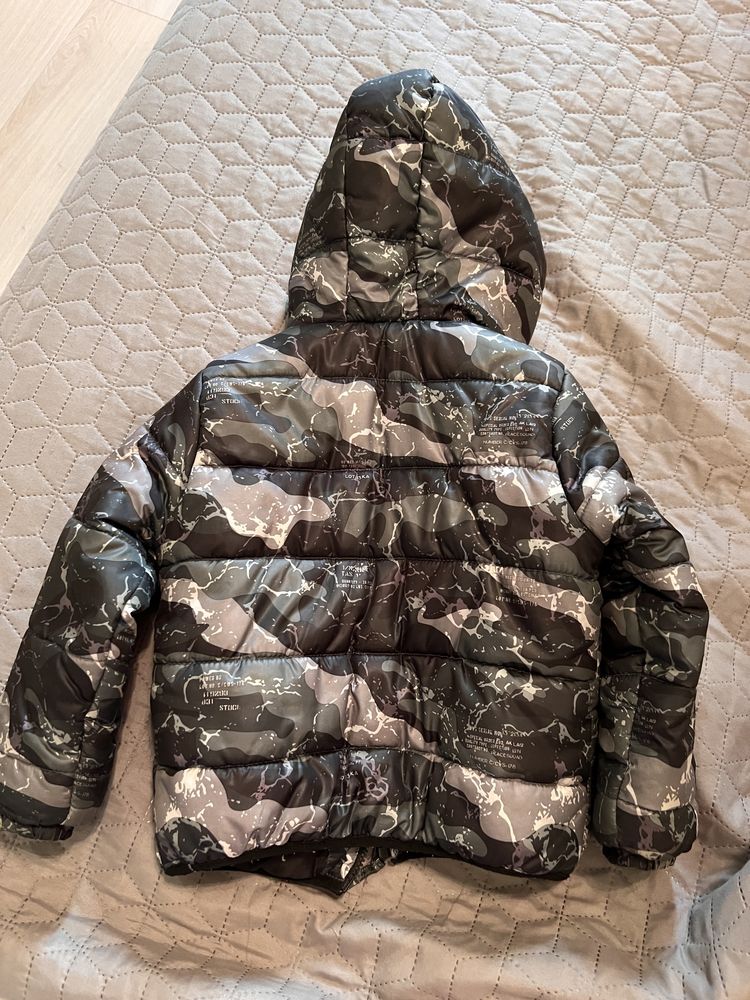 Куртка OVS для мальчика. Утепленная. Демисезонн.