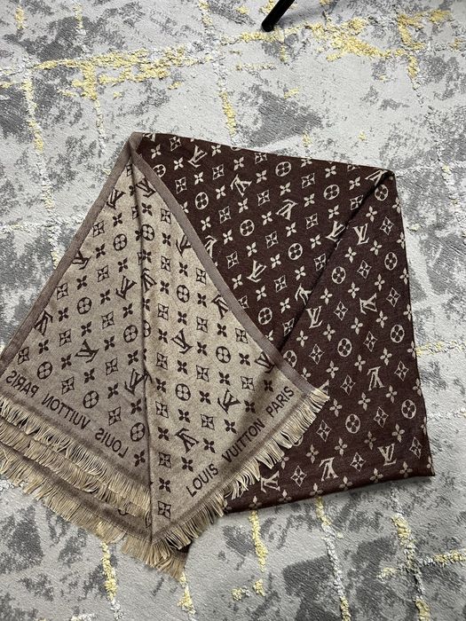 Szal apaszka chusta Louis Vuitton Paris