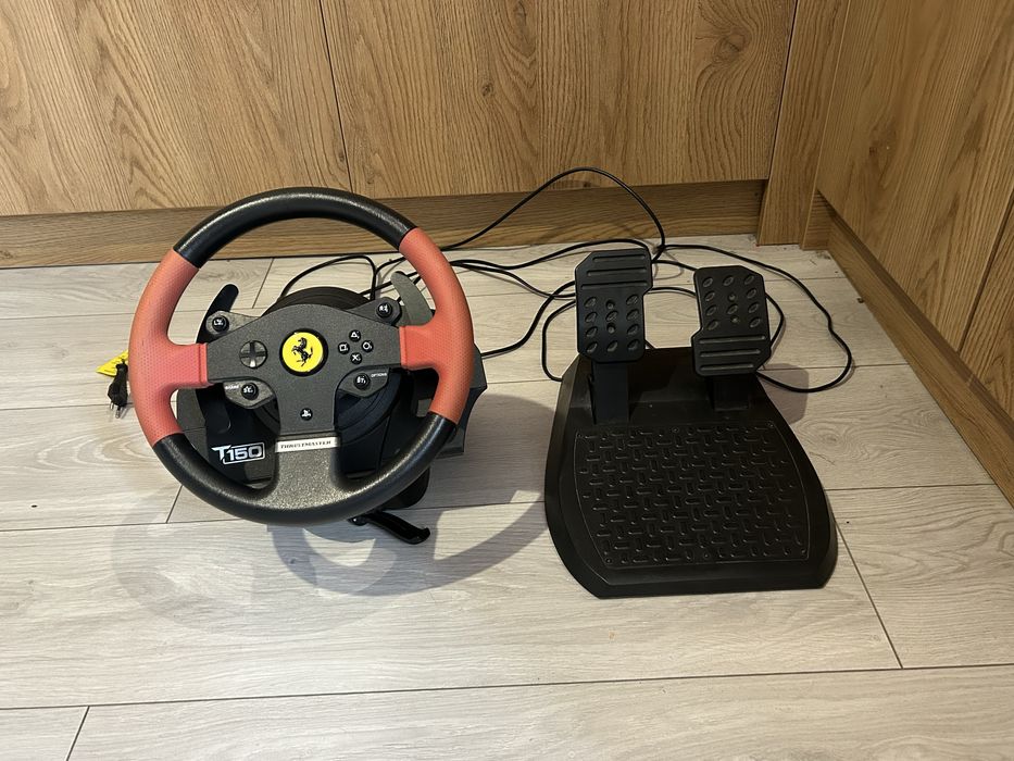 kierownica ferrari thrustmaster t150