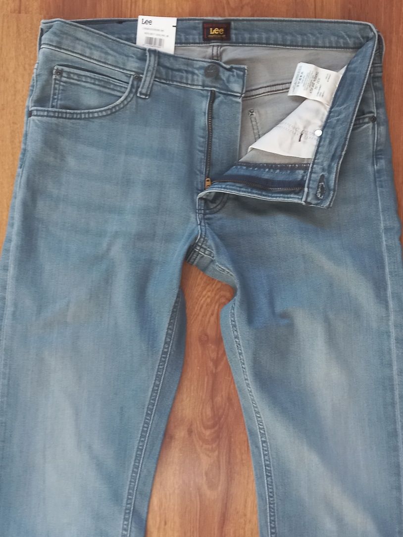 Nowe, męskie jeansy Lee. Daren, rozmiar  33 / 32