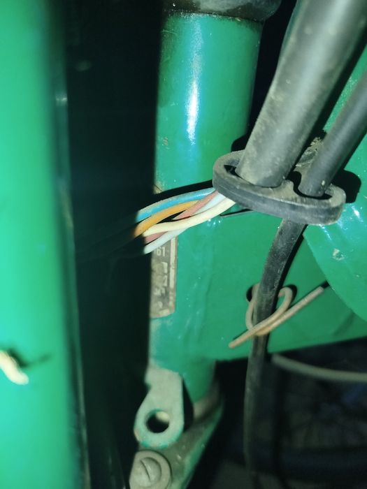 Продам Карпаты ЛМЗ в стоковом состоянии.