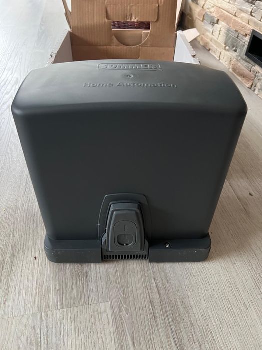 Automat Sonner runner naped do bramy przesuwnej powystawowy