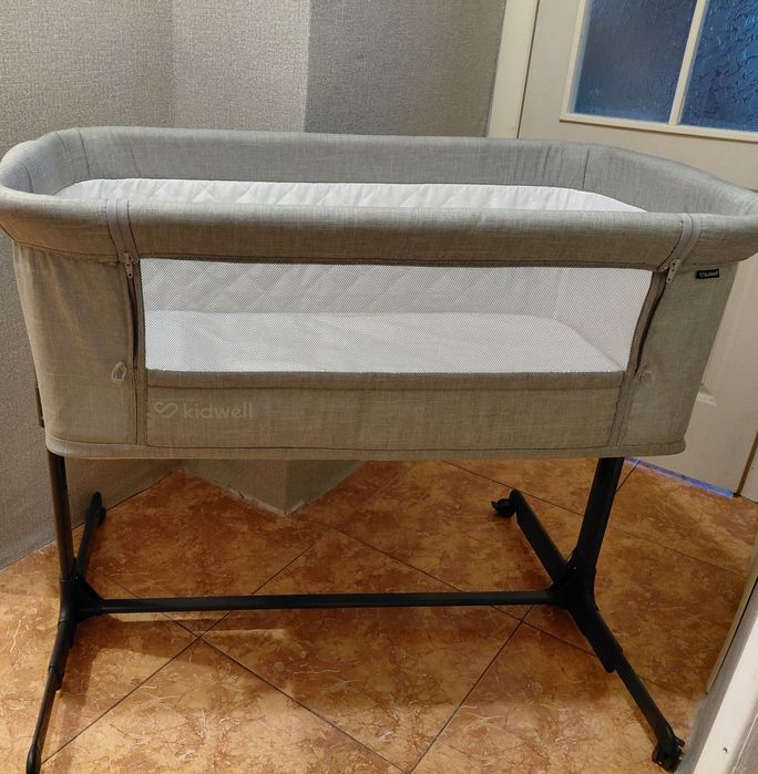 Приставне ліжечко.  Ліжечко KIDWEEL. Дитяче ліжечко.