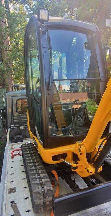 Minikoparka JCB 8018