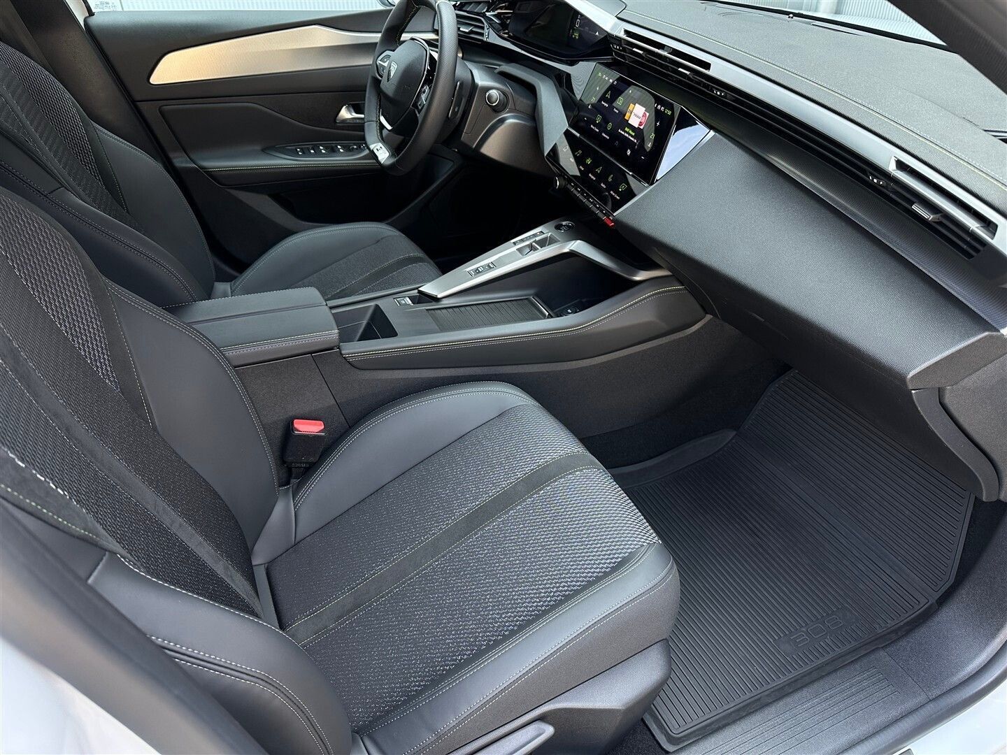 Peugeot 308 1.2 PureTech 130KM GT l Salon Polska, Zestaw wskażników 3D, VAT23% l