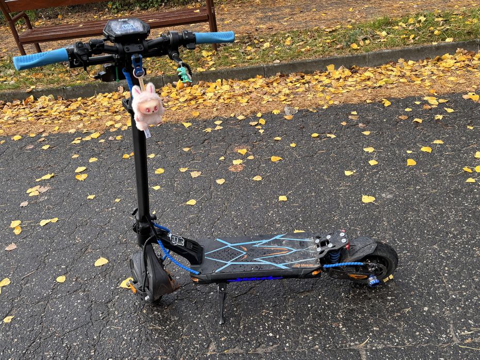 Sprzedam hulajnogę elektryczną kukirin G2 master