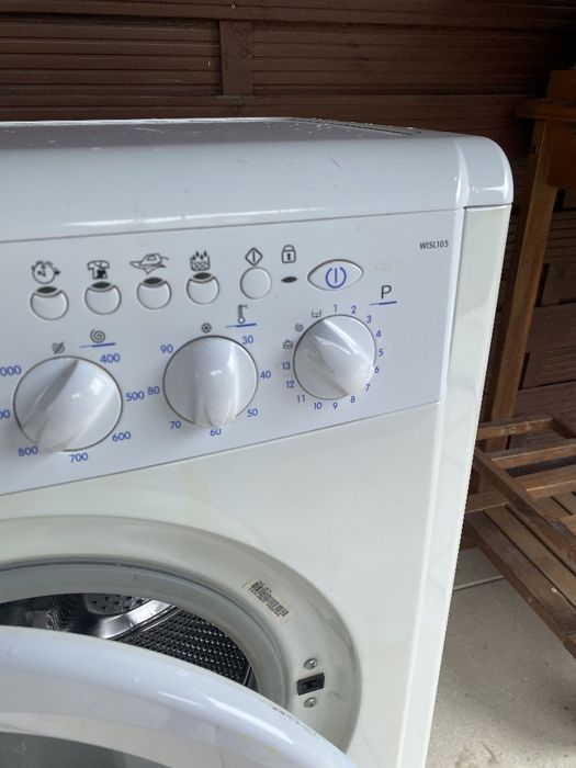 Pralka Indesit WISL 105