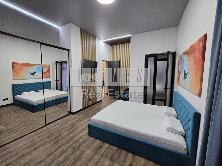 Продаж / Будинок / 400 м2 / Обухівський  район / Лісники