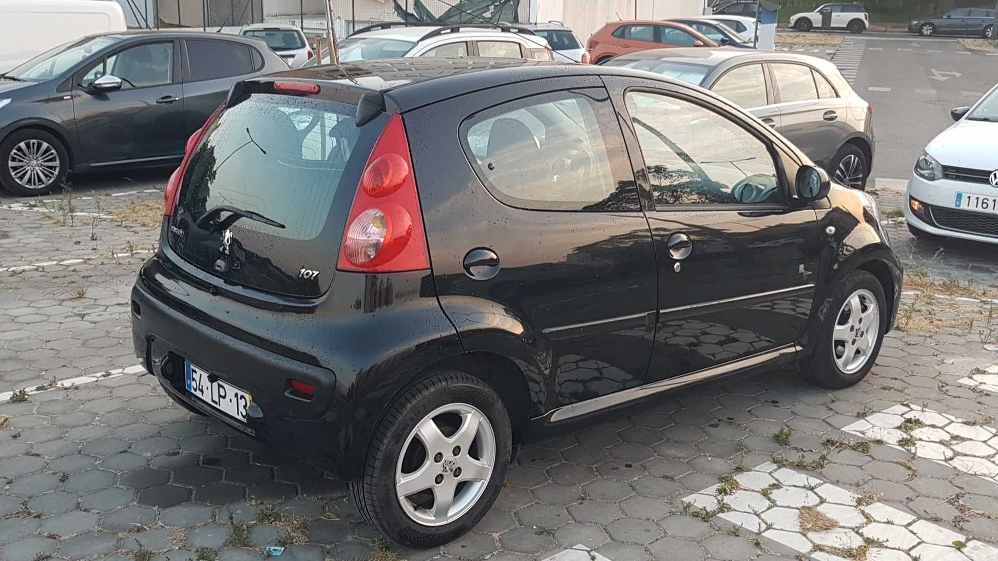 Peugeot 107 . 2011 . 127100km . 1 Dono . AC . Android 2DIN com GPS