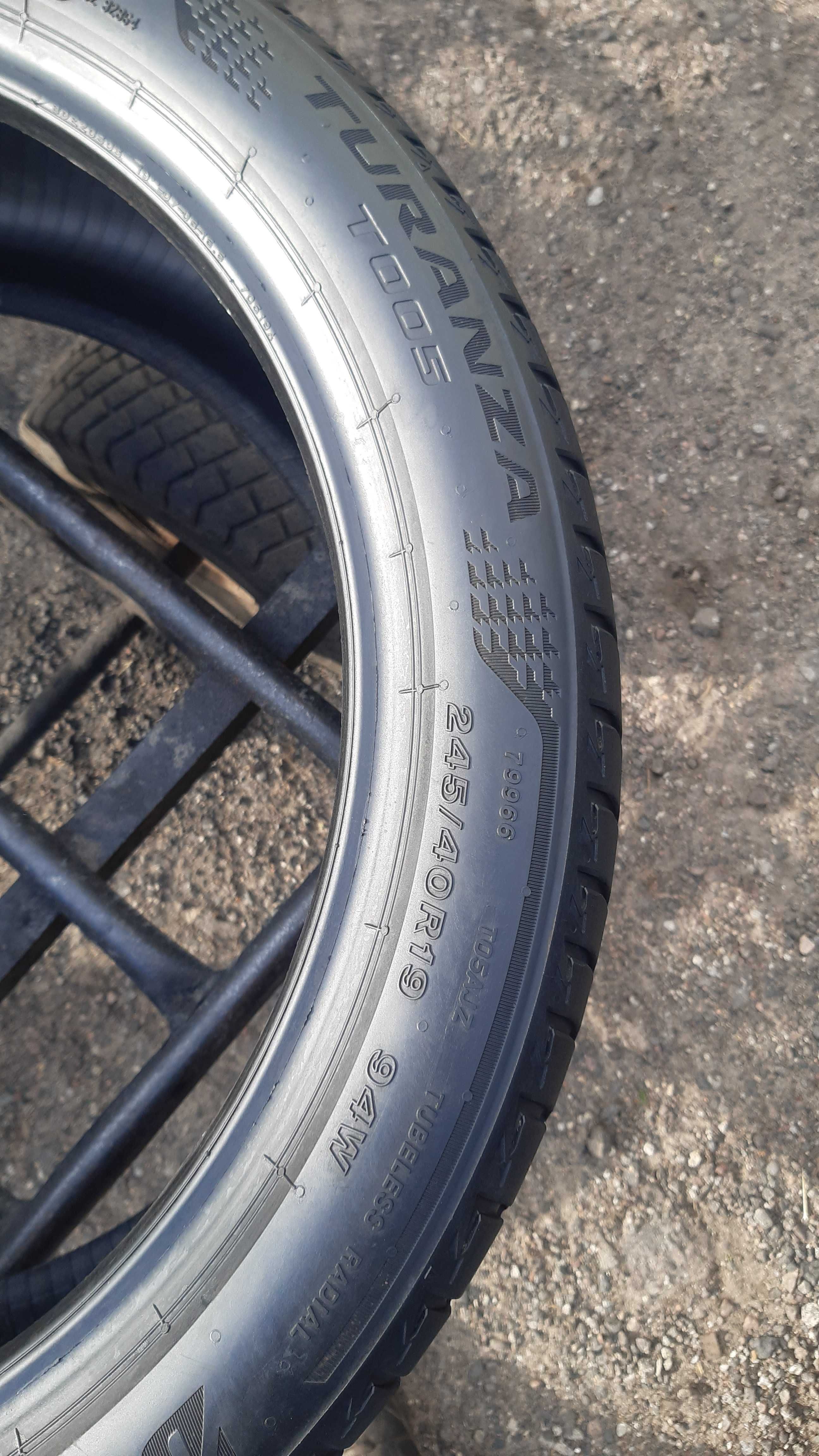 Opony letnie 245.40.19 Bridgestone 2019 rok