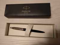 Długopis marki Parker niebieski